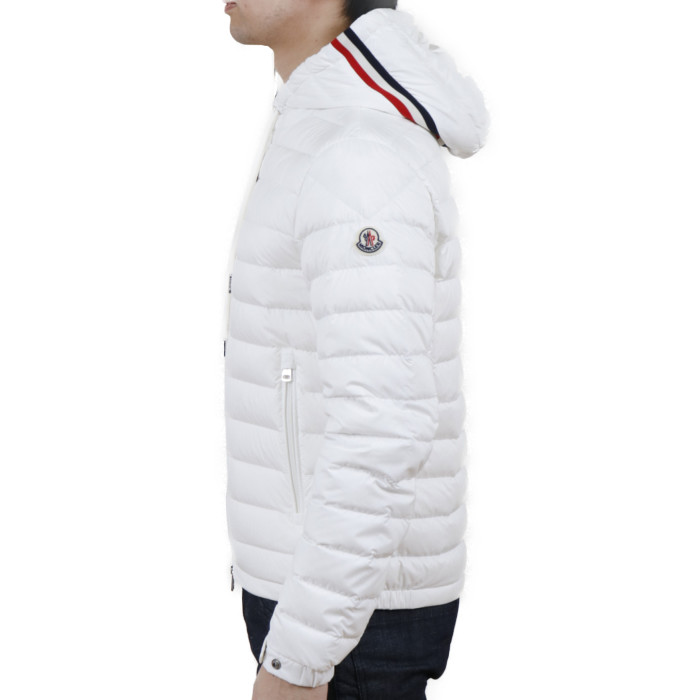 2023-24秋冬新作アイテムMONCLER（モンクレール）☆ニットキャップ ニット帽☆ホワイト