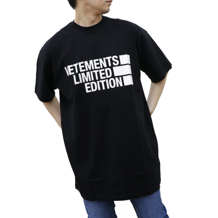 ヴェトモン VETEMENTS ユニセックス 半袖 Tシャツ カットソー UE51TR810B  ブラック【BLACK】