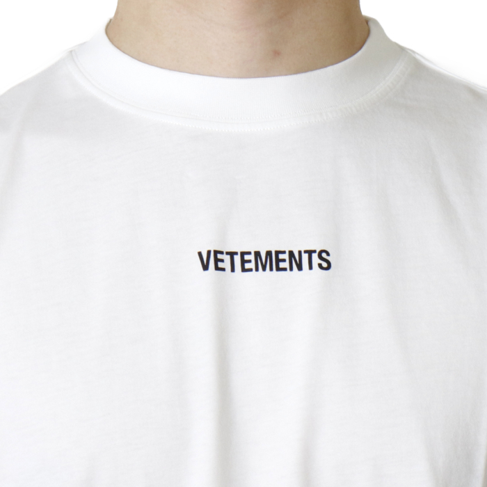 低価豊富な ヴェトモン VETEMENTS ユニセックス 半袖 Tシャツ