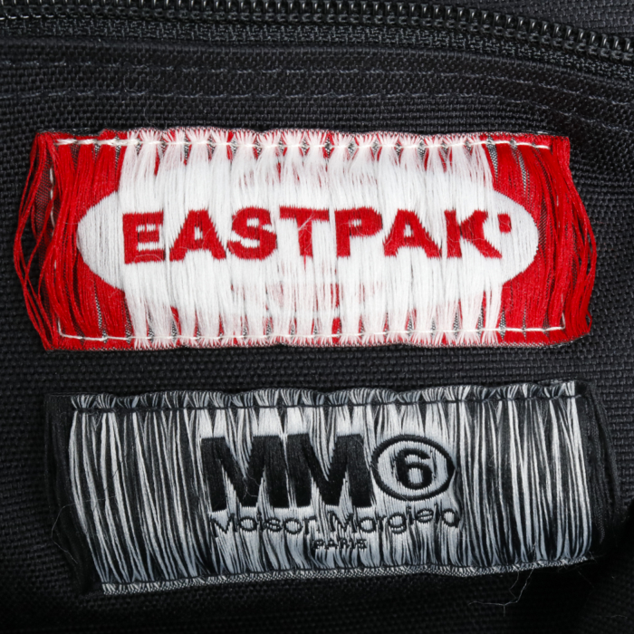 MM6 EASTPAK エムエムシックス イーストパック バックパック ショルダーバッグ S63WG0066 P4454 ブラック レディース メンズ