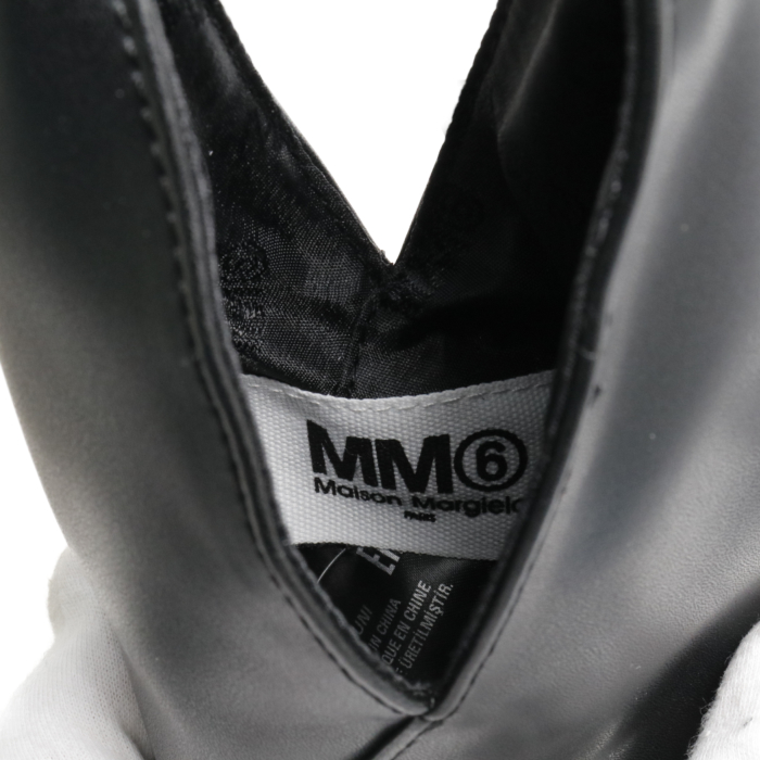 MM6 Maison Margiela エムエムシックス フォンケース ミニバッグ Japanese S54VT0024 P4313 T8013 ブラック レデイース メンズ