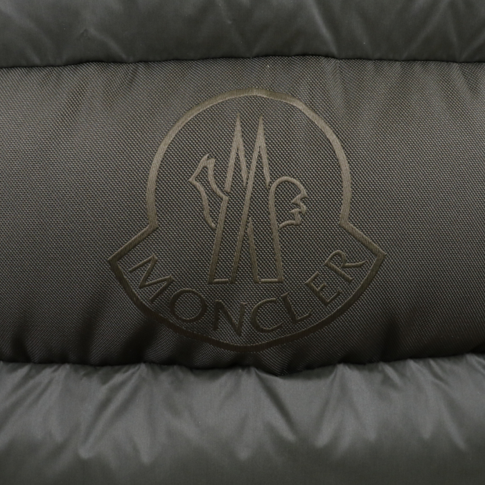 多慶屋公式サイト / モンクレール MONCLER メンズ ダウンベスト ONTAKE ...