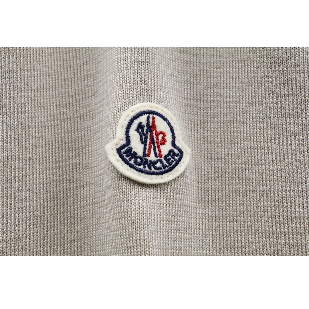 MONCLER モンクレール レディース ダウンジャケット9B00024 M1131 ベージュ BEIGE サイズXS アウター ロゴパッチ