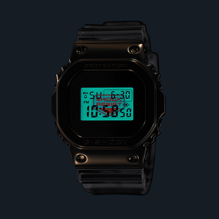【送料無料!】カシオ G－ＳＨＯＣＫ GM-5600SG-9JF  デジタル GD メンズ腕時計【CASIO】